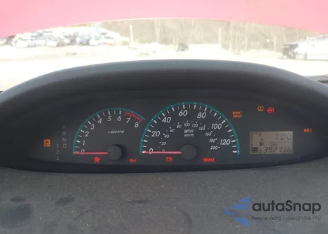 2010 Toyota Yaris z USA, uszkodzony, nr VIN JTDBT4K33A1362799